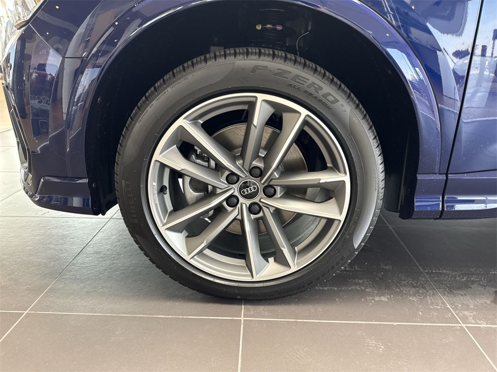 2025 Audi Q3 Premium S line photo 6