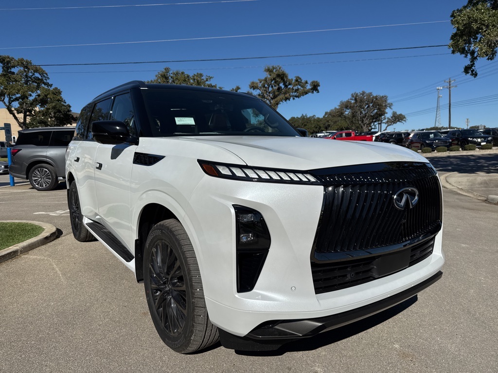 2026 Infiniti QX80 photo 3