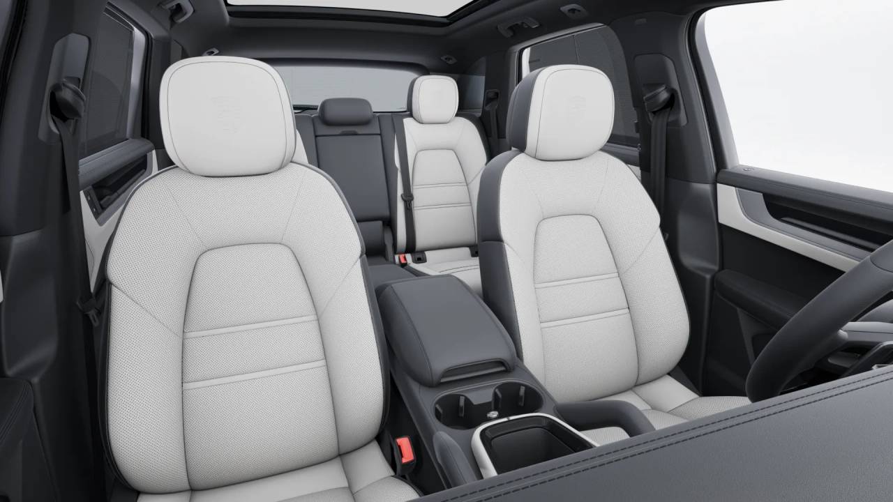 2026 Porsche Cayenne E-Hybrid photo 10