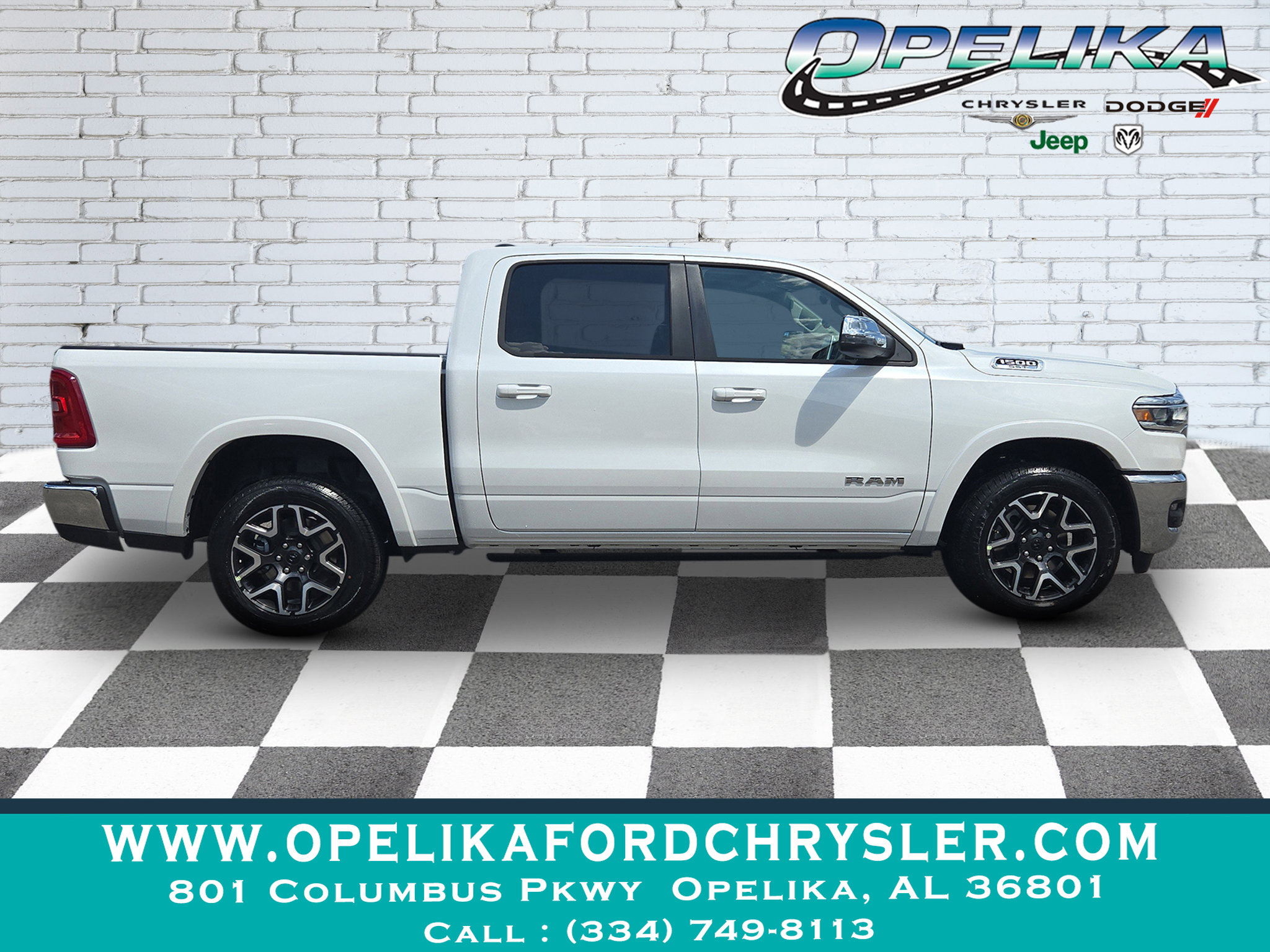 2025 Ram 1500 Laramie photo 2