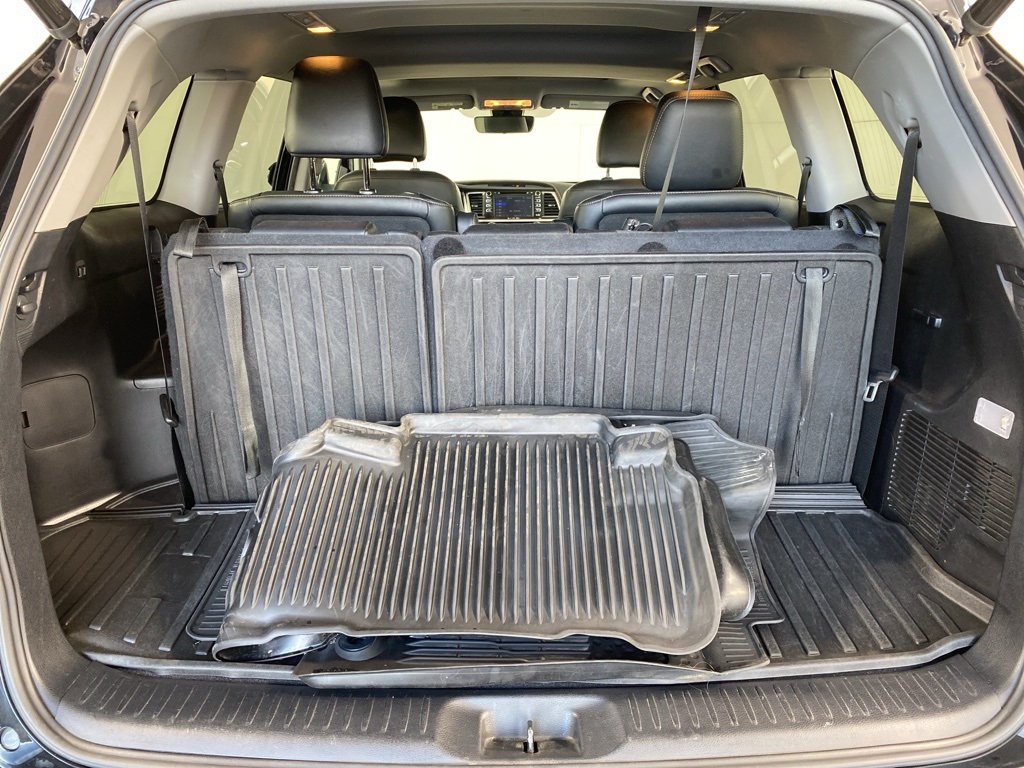 2019 Toyota Highlander XLE photo 4