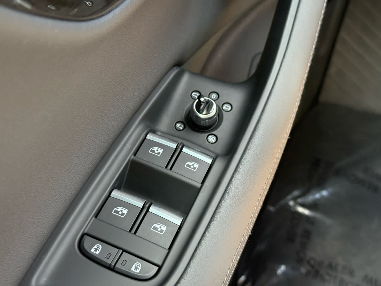 2024 Audi Q7 Premium Plus photo 21