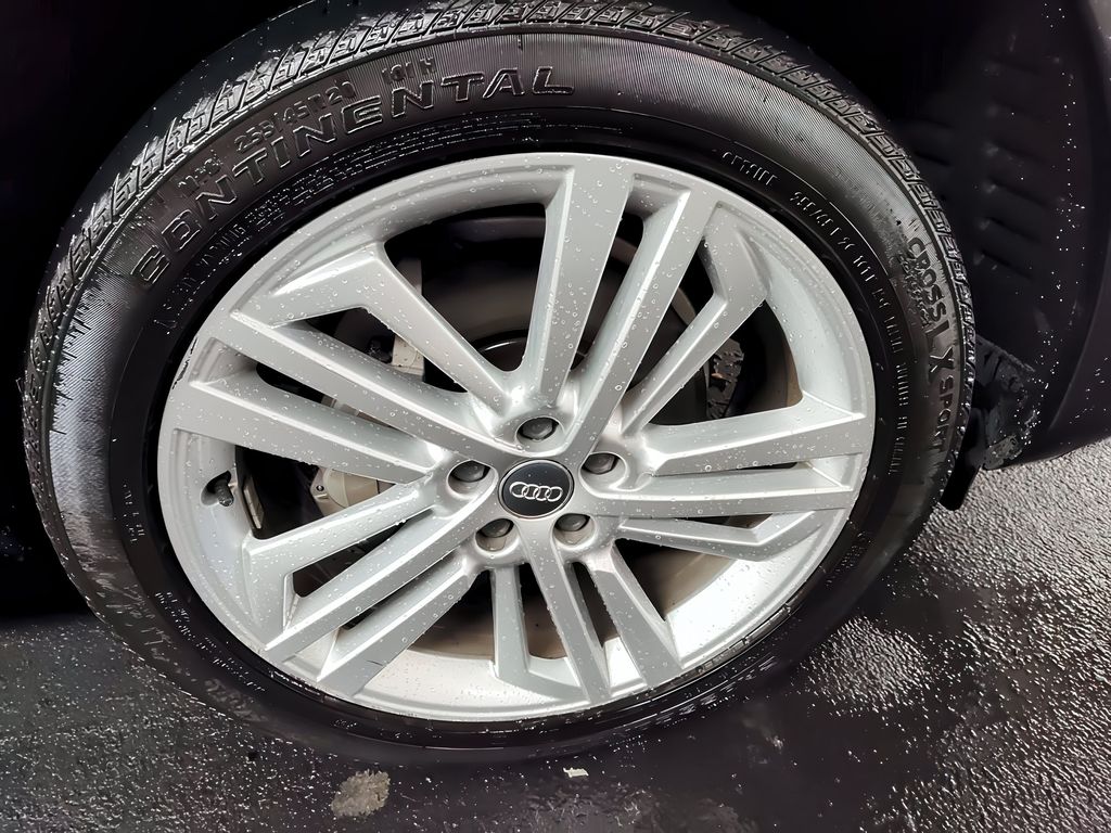 2018 Audi Q5 Premium Prestige photo 4