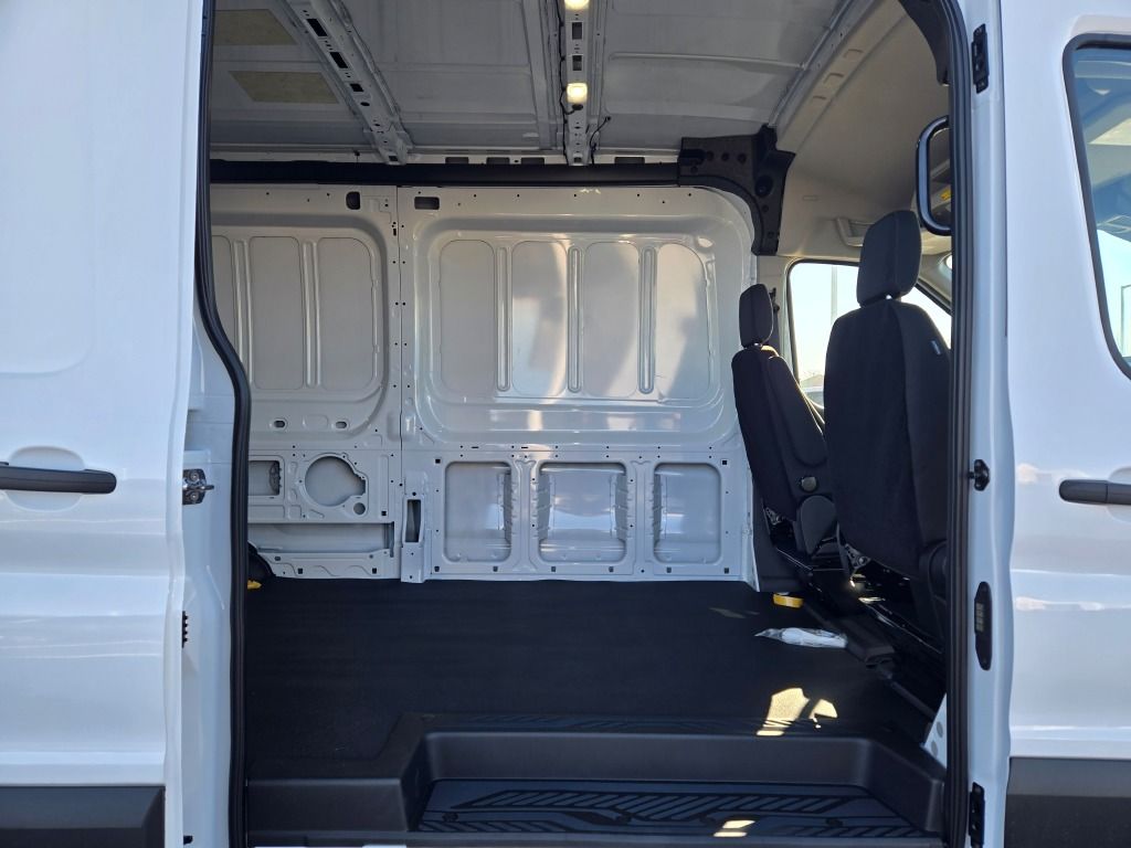 2024 Ford Transit Cargo Van photo 6