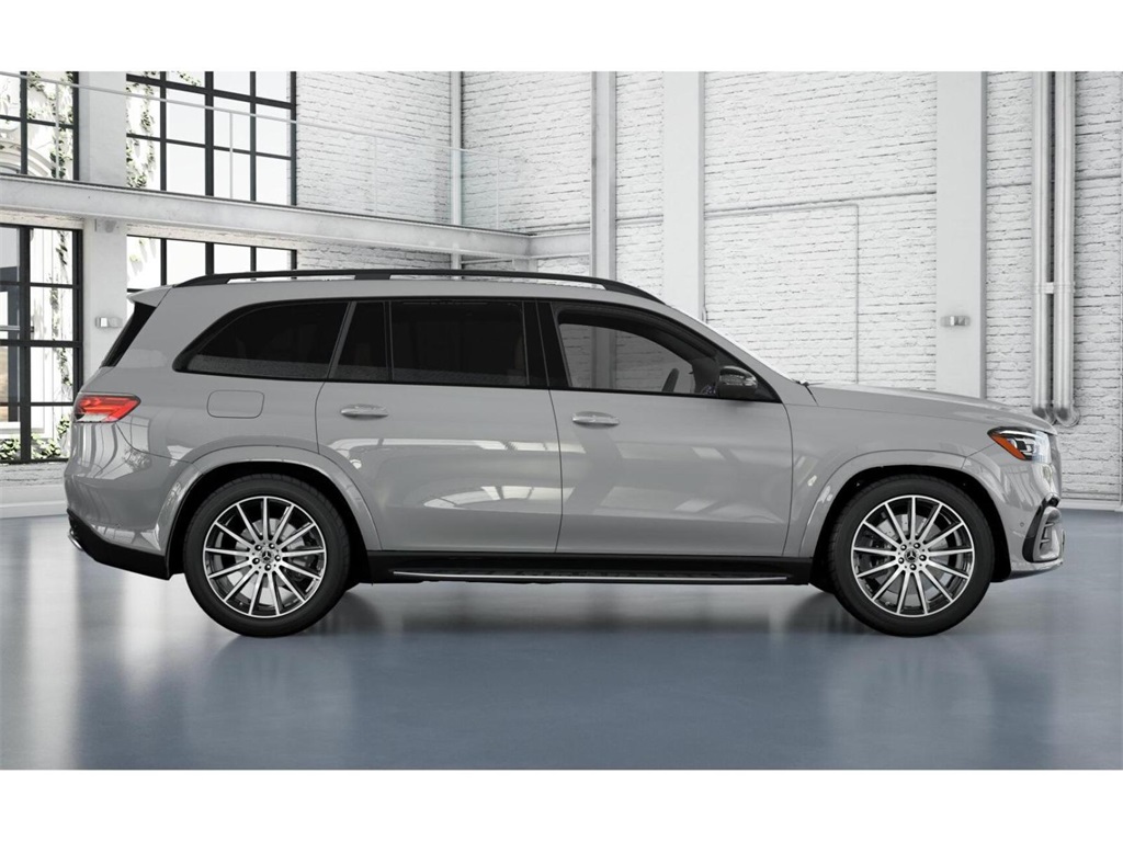 2026 Mercedes Benz GLS 450 4MATIC photo 2