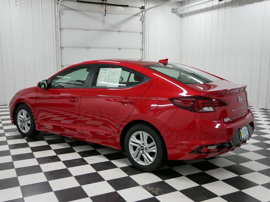 2020 Hyundai Elantra Value Edition photo 5
