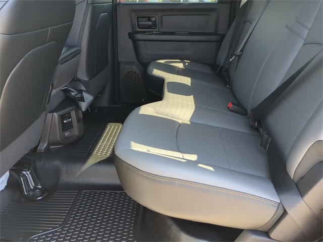 2026 Ram 2500 Tradesman photo 14