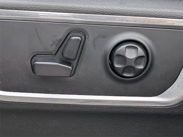 2019 Ram 1500 Laramie photo 19
