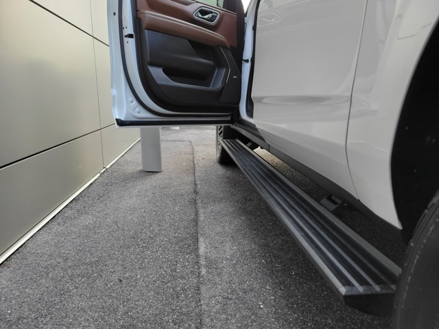 2021 Chevrolet Suburban High Country photo 50