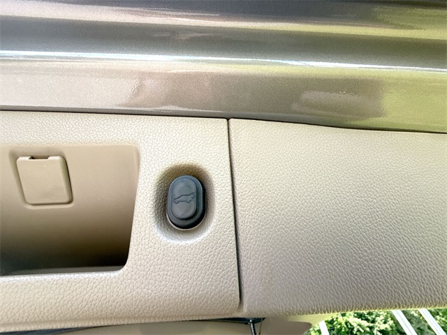 2019 Gmc Yukon SLT photo 22