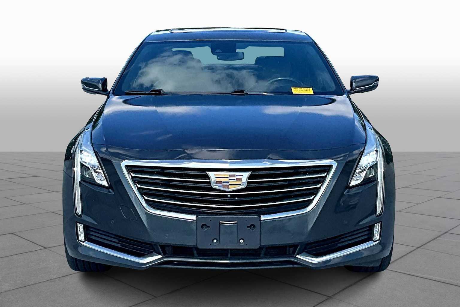 2017 Cadillac CT6 Luxury photo 3