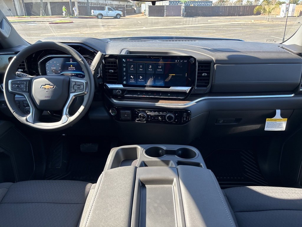 2025 Chevrolet Silverado 1500 LT photo 26