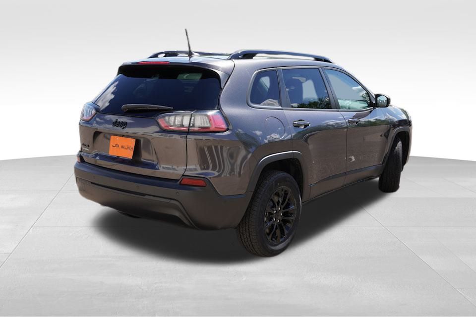 2023 Jeep Cherokee Altitude photo 2
