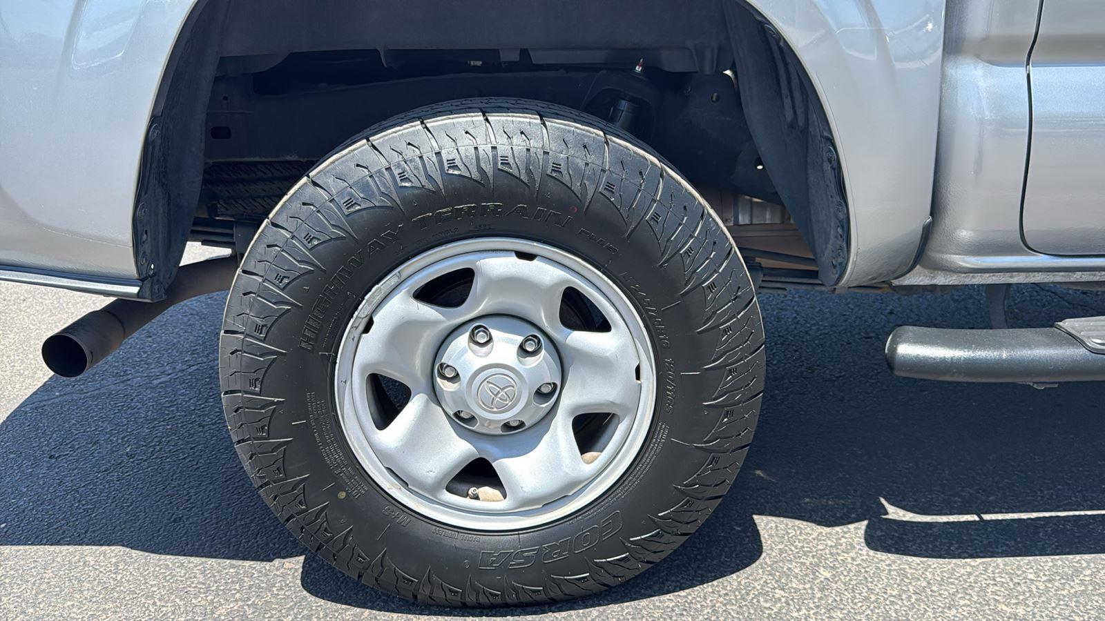 2021 Toyota Tacoma SR5 photo 9