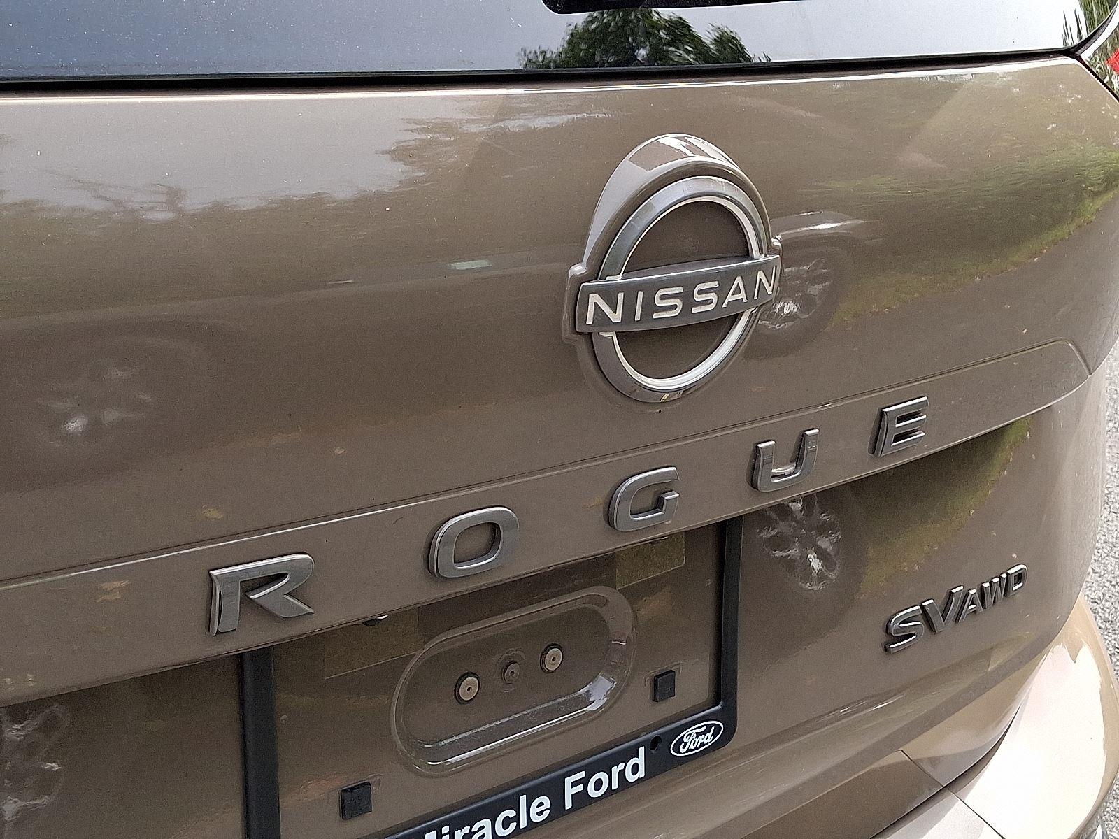 2024 Nissan Rogue SV photo 25