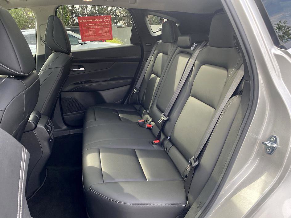 2025 Nissan Murano SL photo 23
