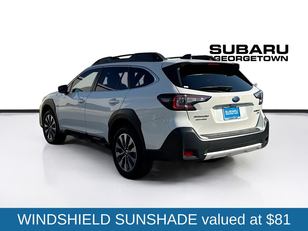 2025 Subaru Outback Limited XT photo 3