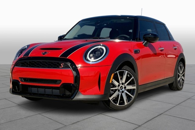 New 2023 MINI Hardtop 4 Door Cooper S Hatchback in Houston