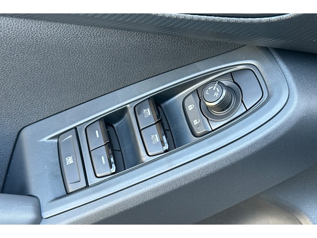 2025 Subaru Crosstrek Premium photo 12