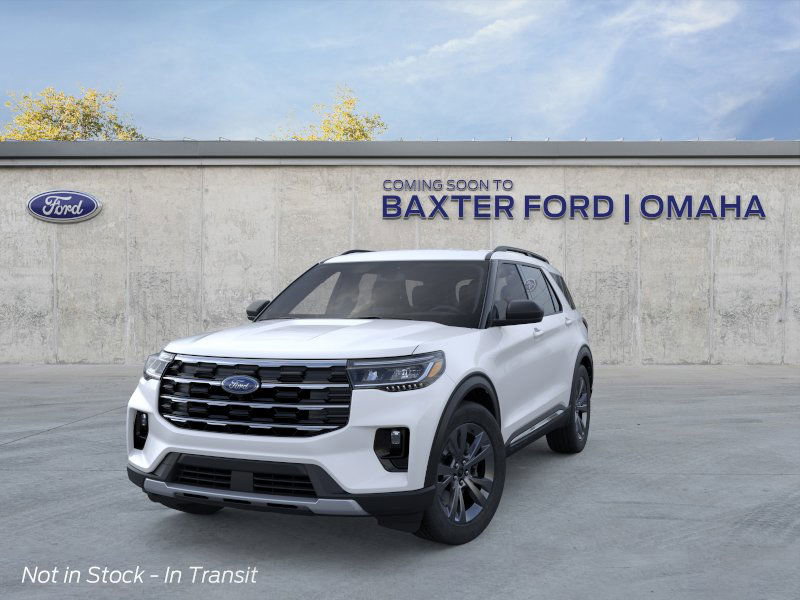2025 Ford Explorer photo 13