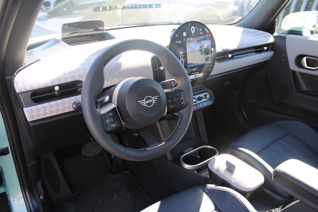 2025 Mini Cooper 2 Door Hardtop S photo 4