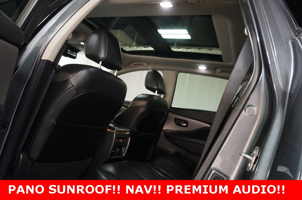 2020 Nissan Murano SL photo 2