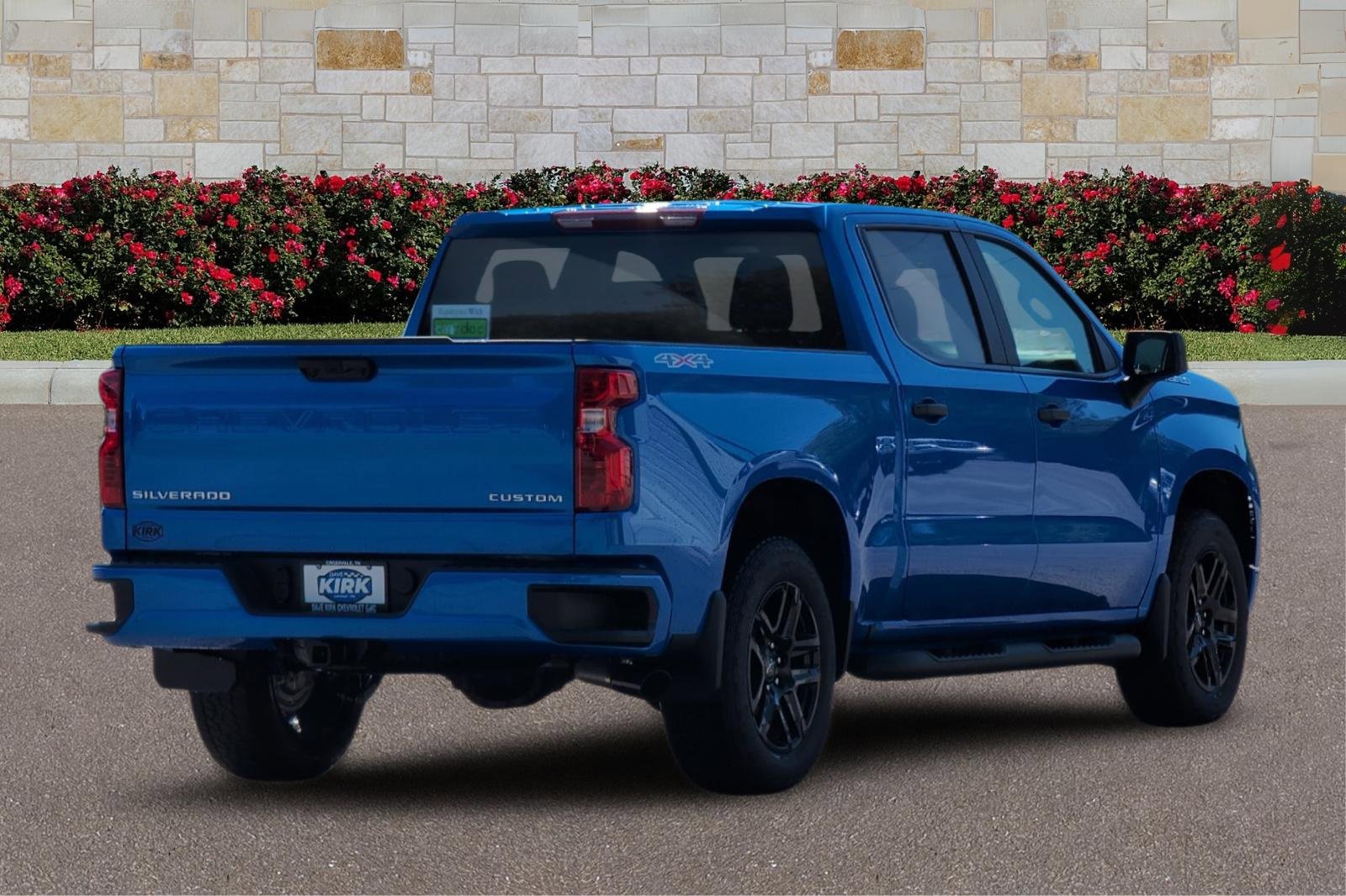 2026 Chevrolet Silverado 1500 Custom photo 3