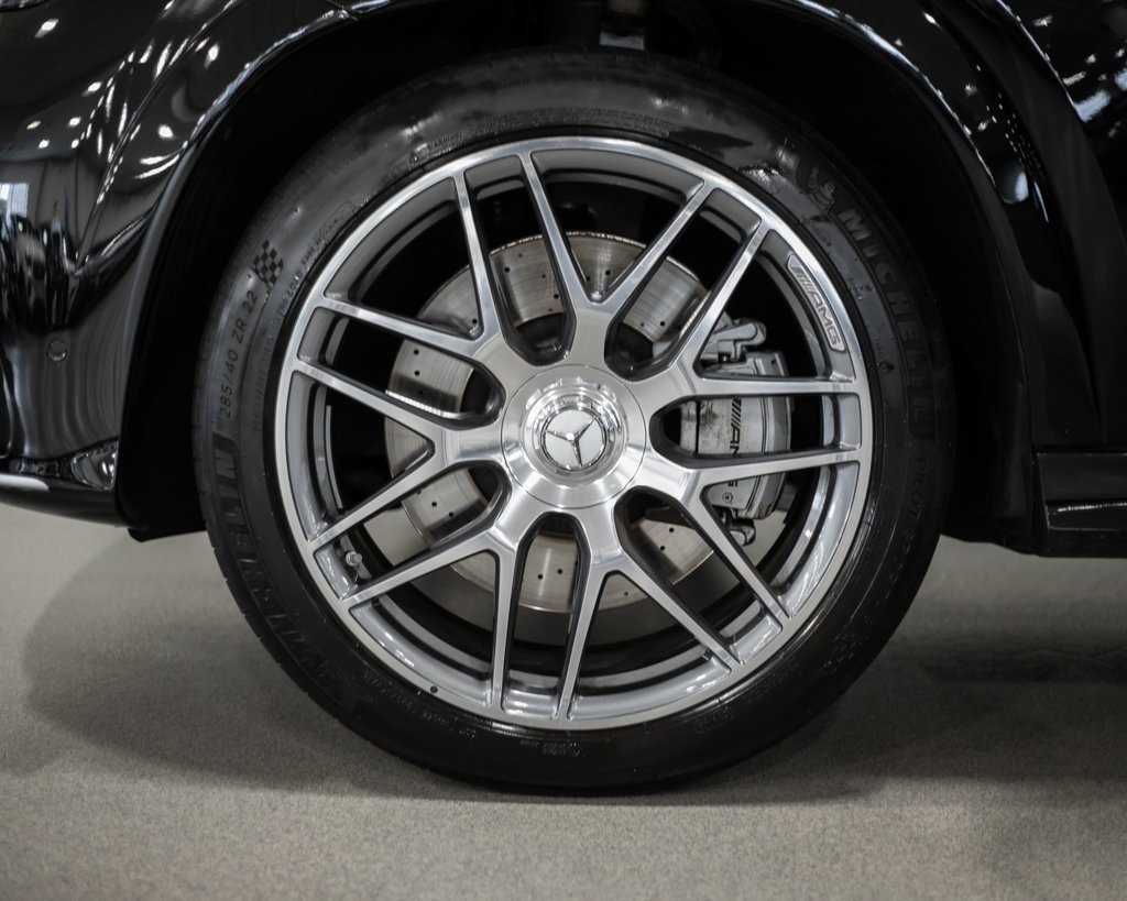 2025 Mercedes Benz GLE 53 AMG 4MATIC photo 2