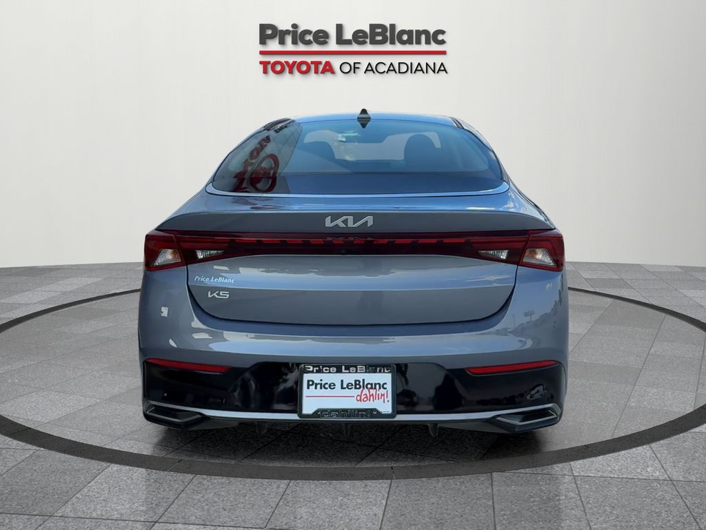 2024 Kia K5 LXS photo 2