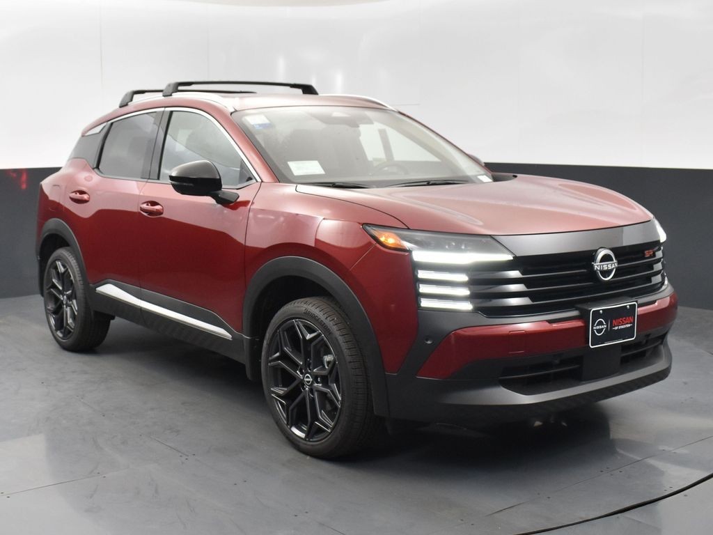 2026 Nissan KICKS SR's photo