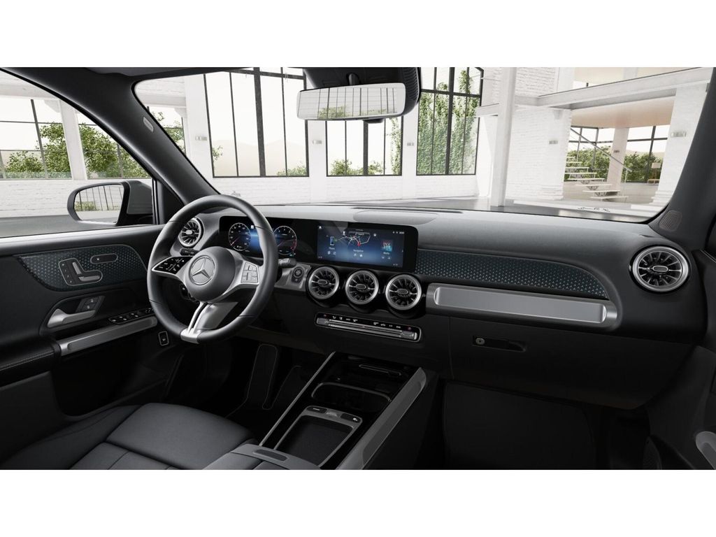 2025 Mercedes Benz GLB 250 4MATIC photo 6