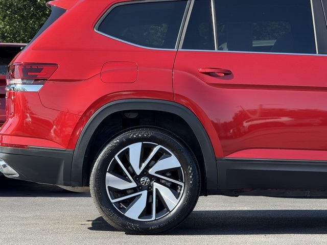 2024 Volkswagen Atlas SE Technology photo 27