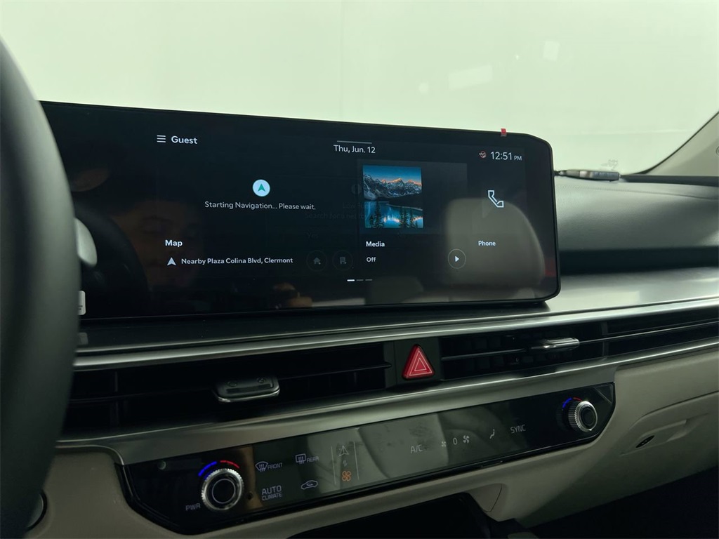 2025 Kia Sorento EX photo 23