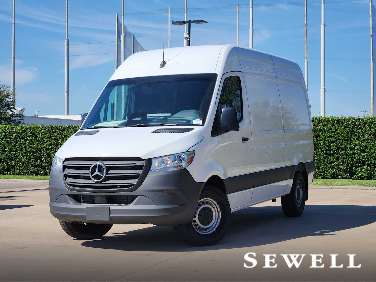 2025 Mercedes-Benz Sprinter Cargo Van Base's photo
