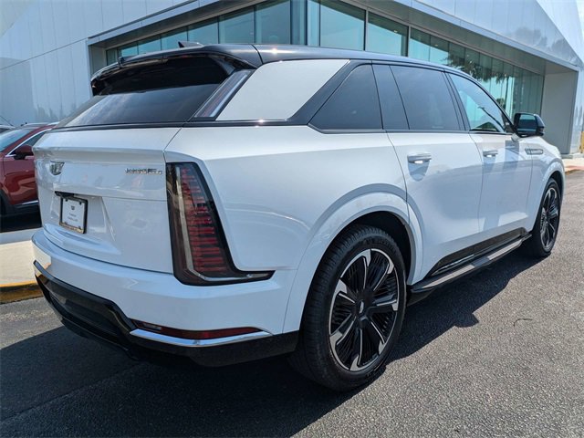 2025 Cadillac Escalade IQ Sport photo 4