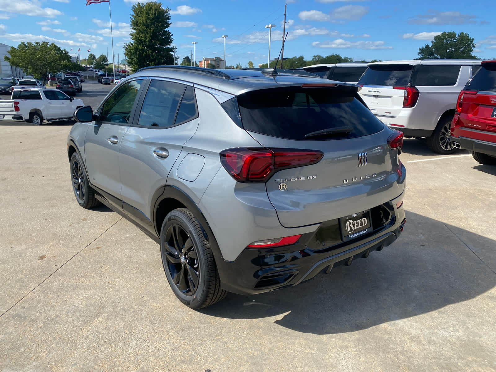 2026 Buick Encore GX Sport Touring photo 8