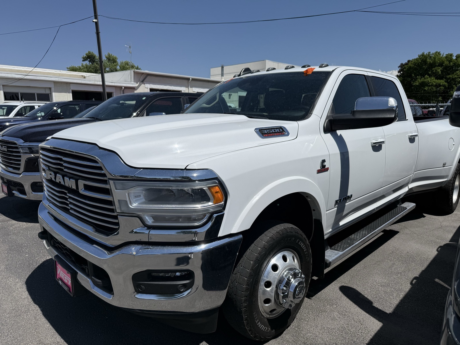 2022 Ram 3500 Laramie photo 2