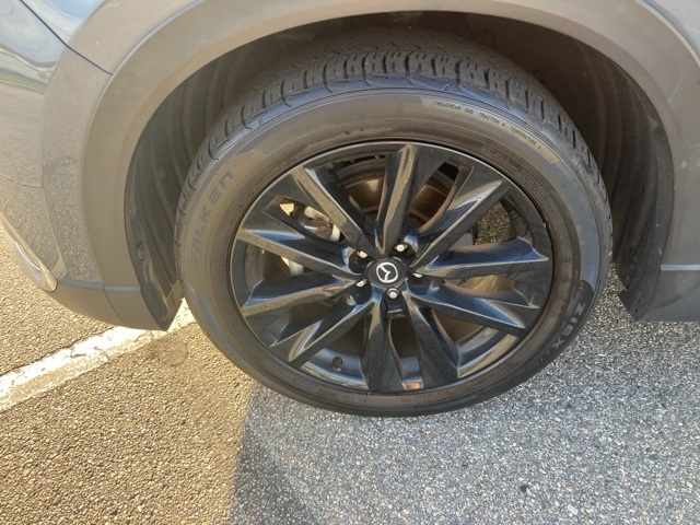 2023 Mazda CX-9 Carbon photo 9