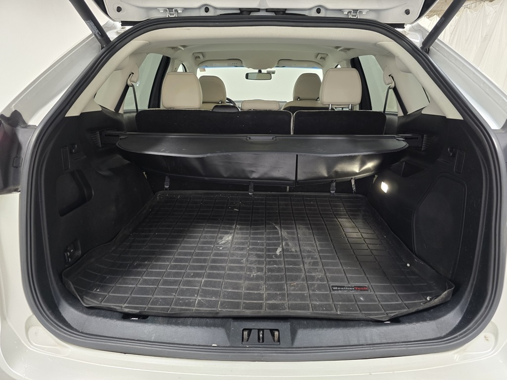2015 Ford Edge Titanium photo 15