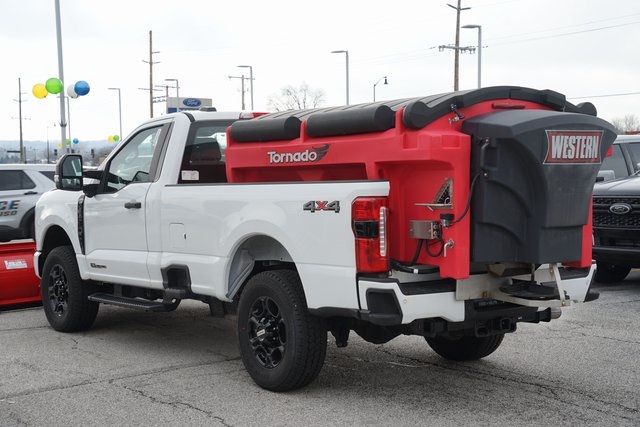 2023 FORD F-350 - Image 28