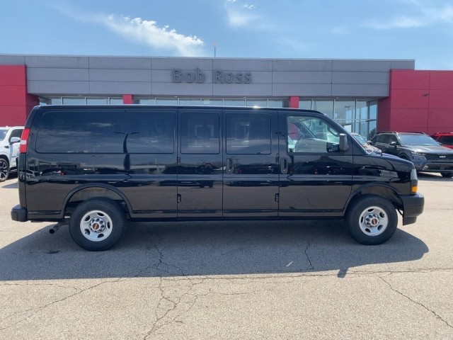 Gmc Savana 2021 Chevrolet Express Extended Passenger Van 2021 GMC
