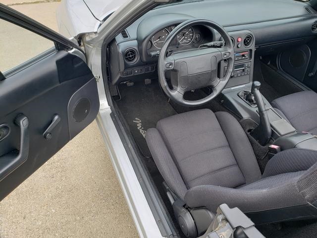 1991 Mazda MX-5 Miata Miata Base photo 11