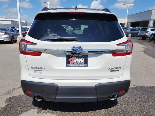 2025 Subaru Ascent Touring photo 2