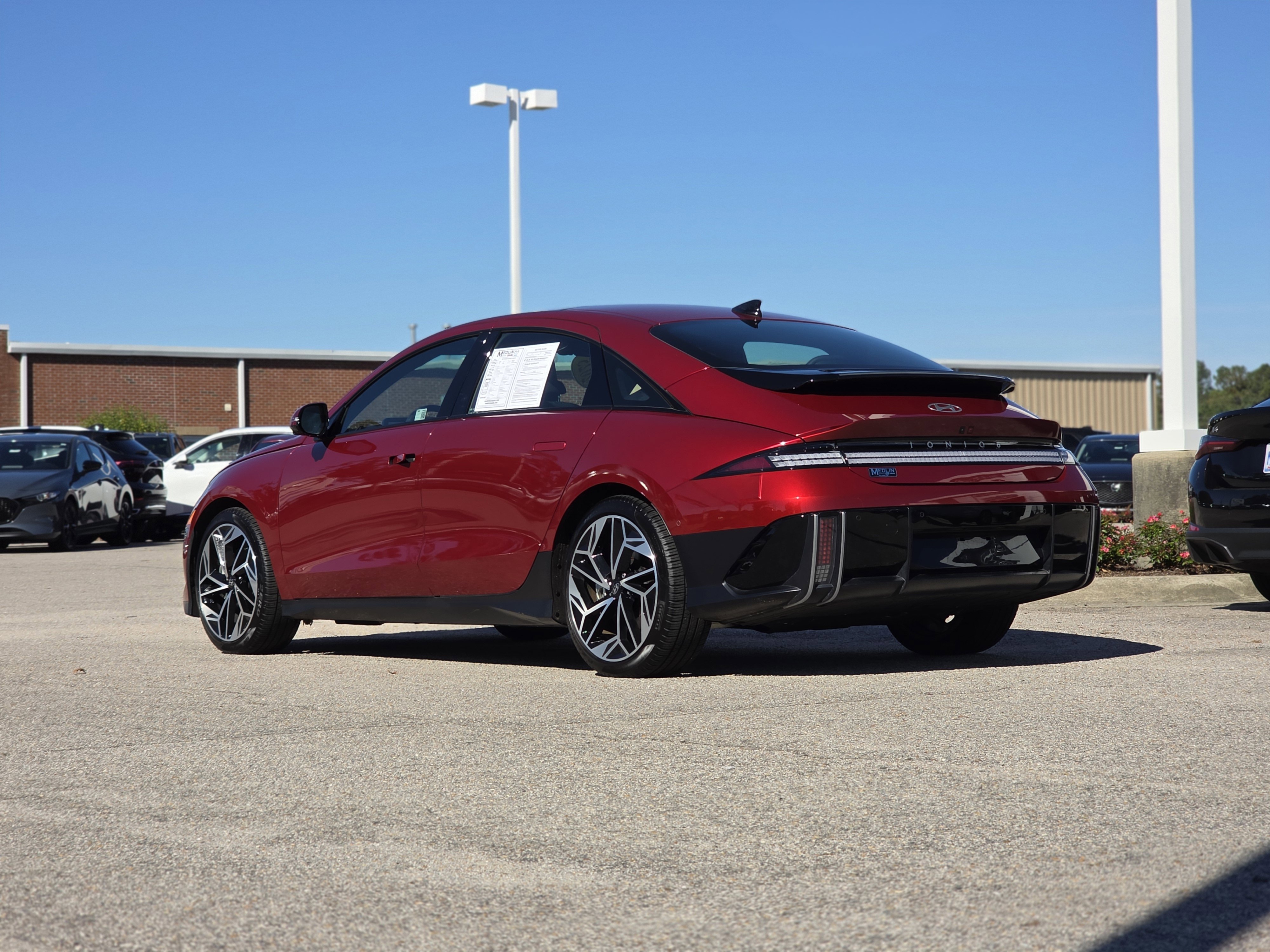 2025 Hyundai Ioniq 6 Limited photo 4