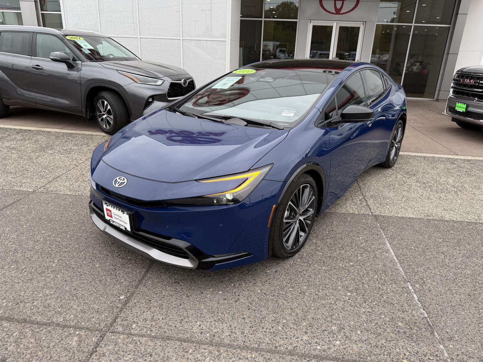 2024 Toyota Prius Limited photo 2