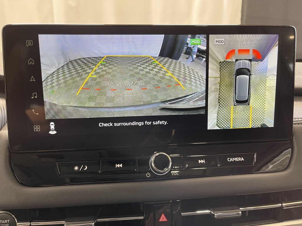 2025 Mitsubishi Outlander SE photo 16