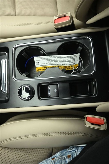 2023 LINCOLN CORSAIR - Image 19