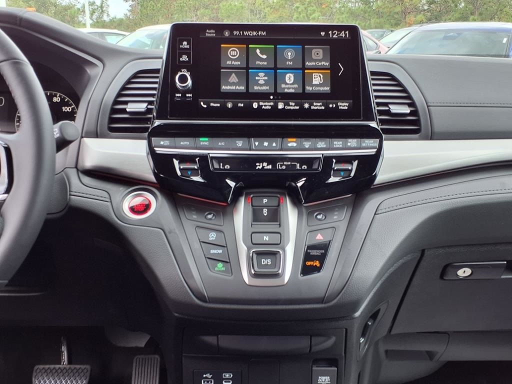 2026 Honda Odyssey photo 13