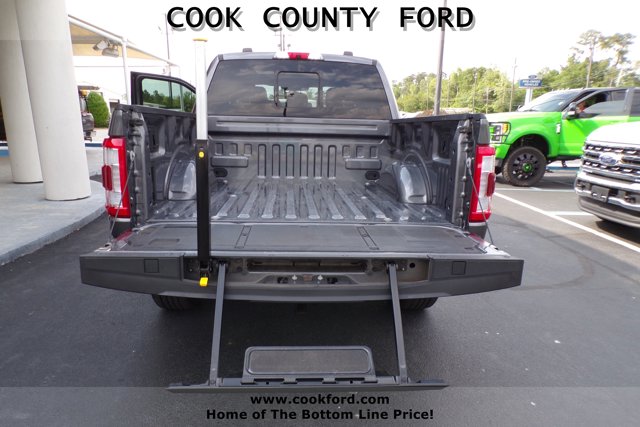 2022 Ford F-150 Platinum photo 25