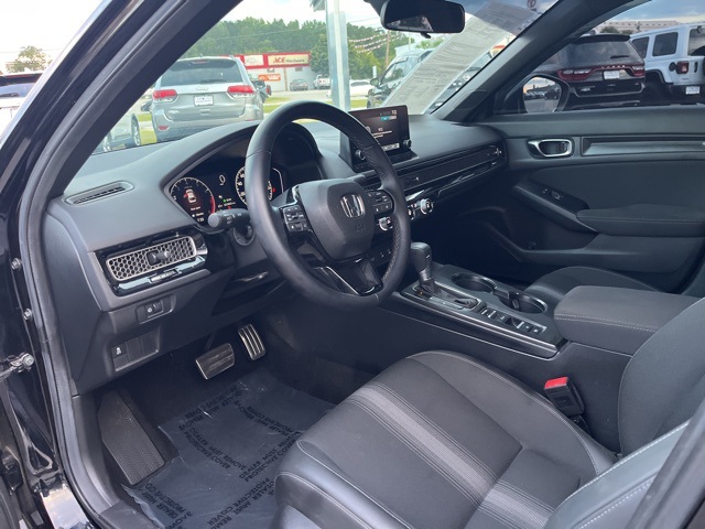 2025 Honda Civic Sport photo 6